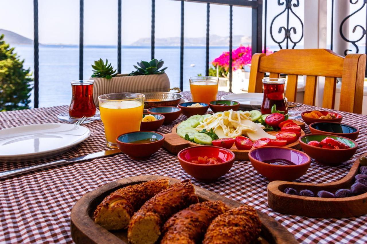 Kas Old Town Hotel Экстерьер фото